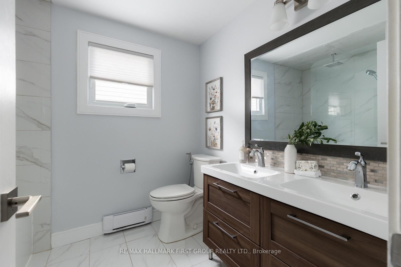 425 Cobblehill Drive • Oshawa, ON photo 17