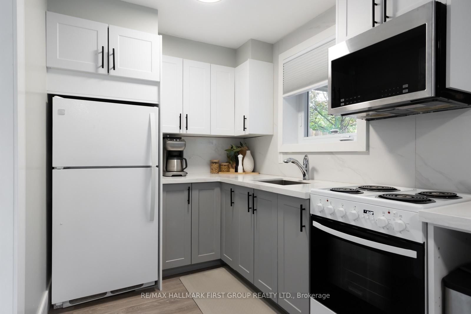 425 Cobblehill Drive • Oshawa, ON photo 21