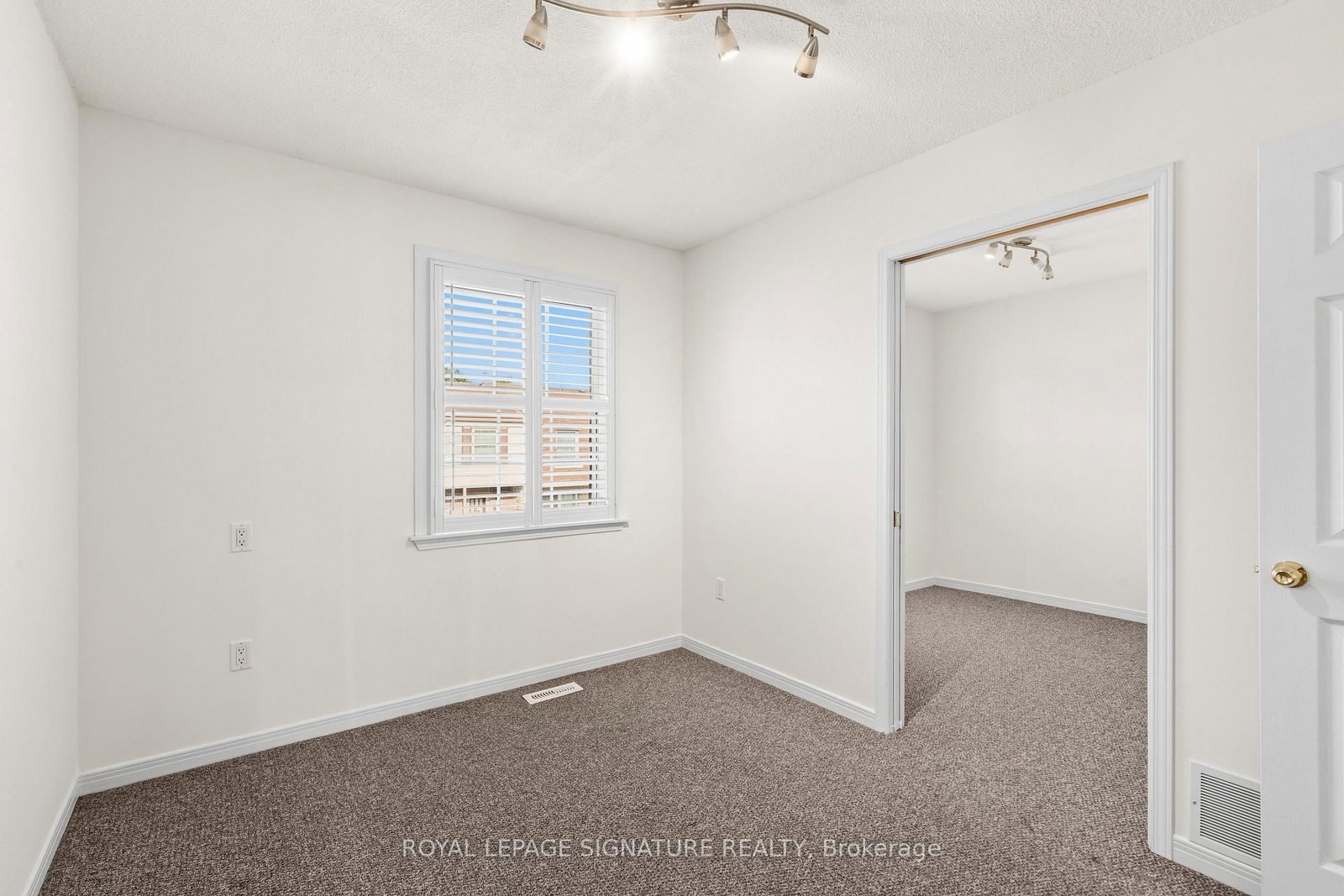 580 Eyer Drive • #42 • Pickering, ON photo 24