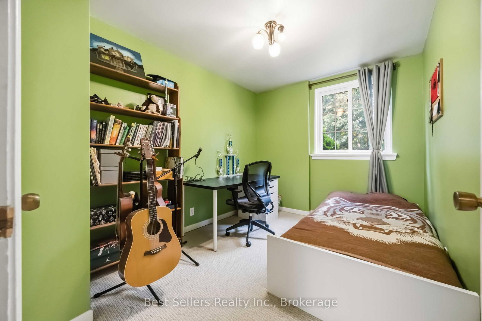 5 Benfrisco Crescent • Toronto, ON photo 20