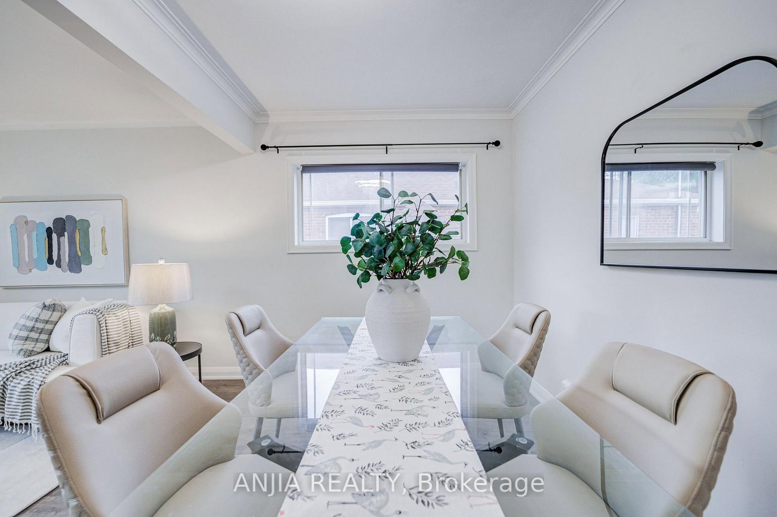 91 Canlish Road • Toronto, ON photo 10