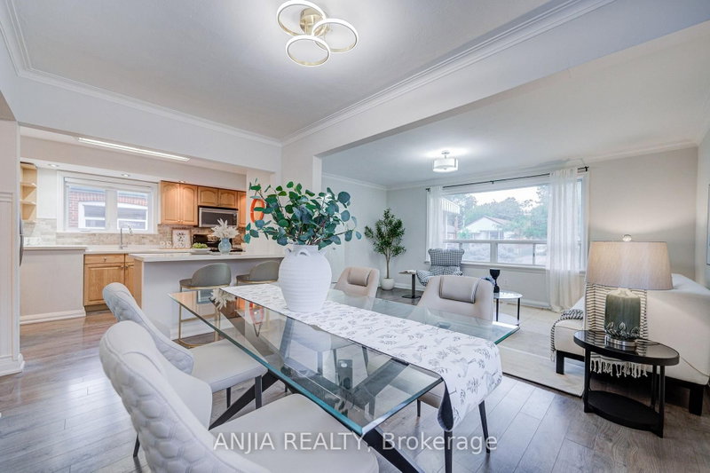 91 Canlish Toronto,ON M1P 1S8 — Photo 12