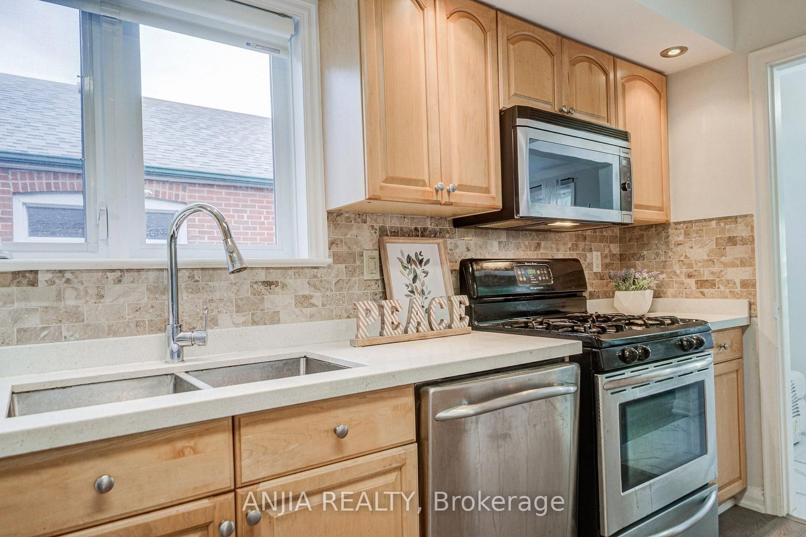 91 Canlish Road • Toronto, ON photo 22