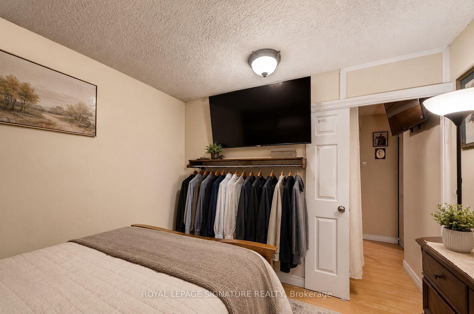 Condo for sale at 413-4060 Lawrence Avenue, Toronto, Ontario, M1E 4V4 - West Hill - MLS: E13758564