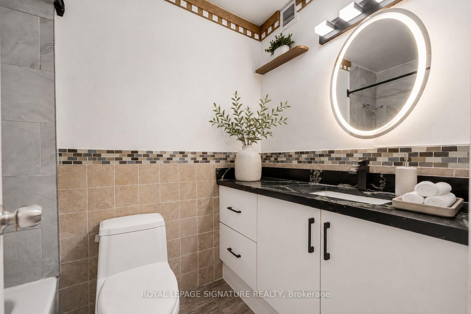 Condo for sale at 413-4060 Lawrence Avenue, Toronto, Ontario, M1E 4V4 - West Hill - MLS: E13758564