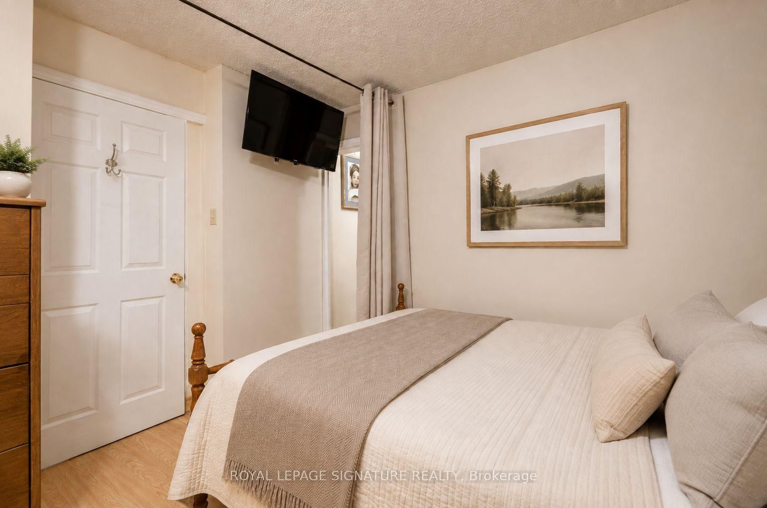 Condo for sale at 413-4060 Lawrence Avenue, Toronto, Ontario, M1E 4V4 - West Hill - MLS: E13758564