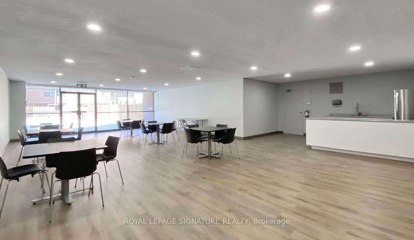 Condo for sale at 413-4060 Lawrence Avenue, Toronto, Ontario, M1E 4V4 - West Hill - MLS: E13758564