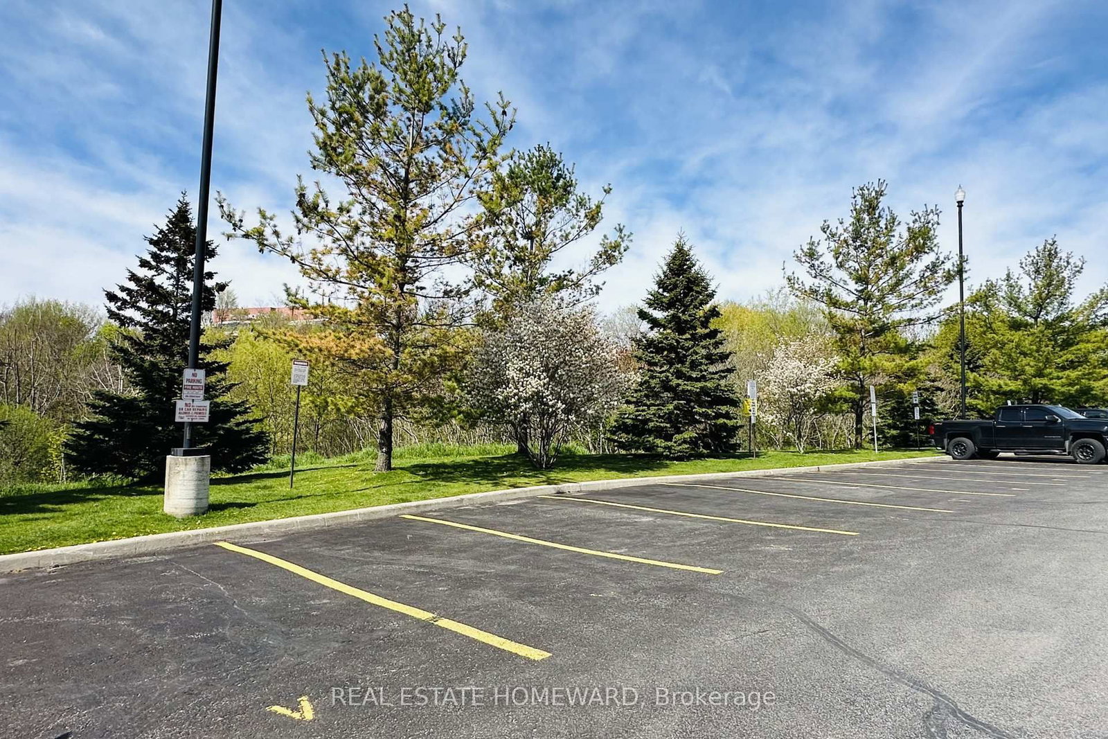 684 Warden Avenue • #416 • Toronto, ON photo 32