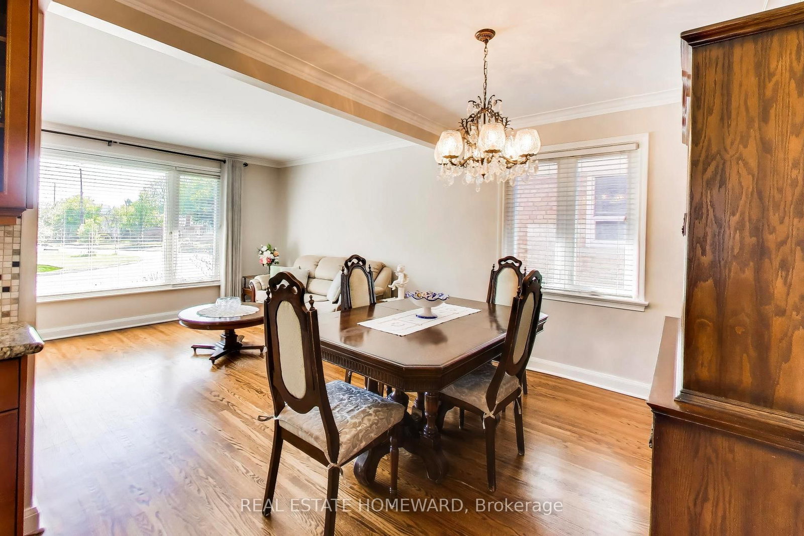 4 Martorino Drive • Toronto, ON photo 12