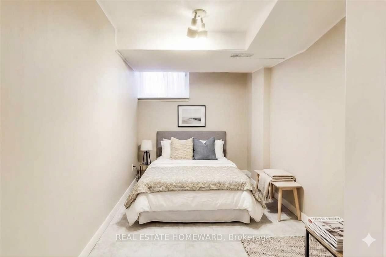 4 Martorino Drive • Toronto, ON photo 26
