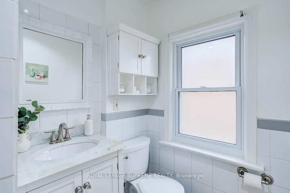 24 Wiley Avenue • Toronto, ON photo 18