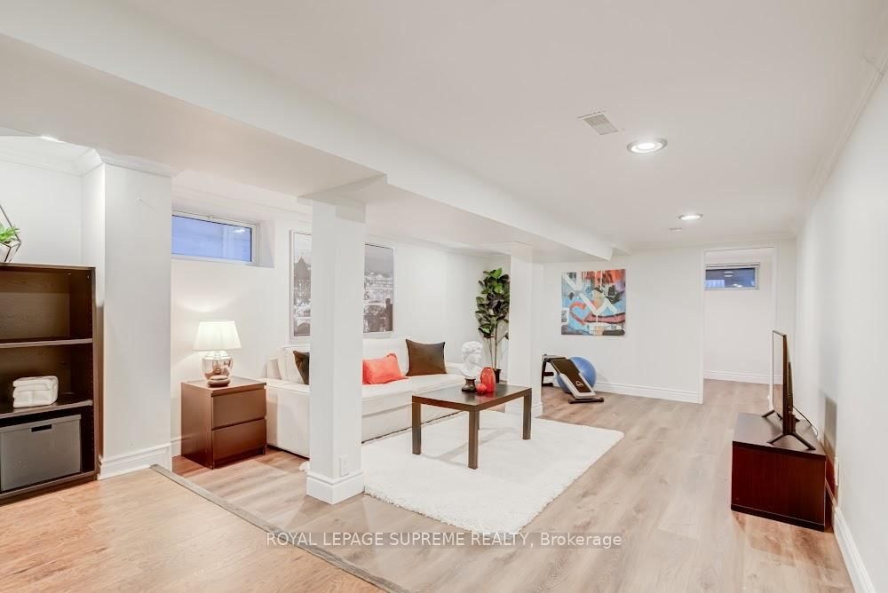 24 Wiley Avenue • Toronto, ON photo 20