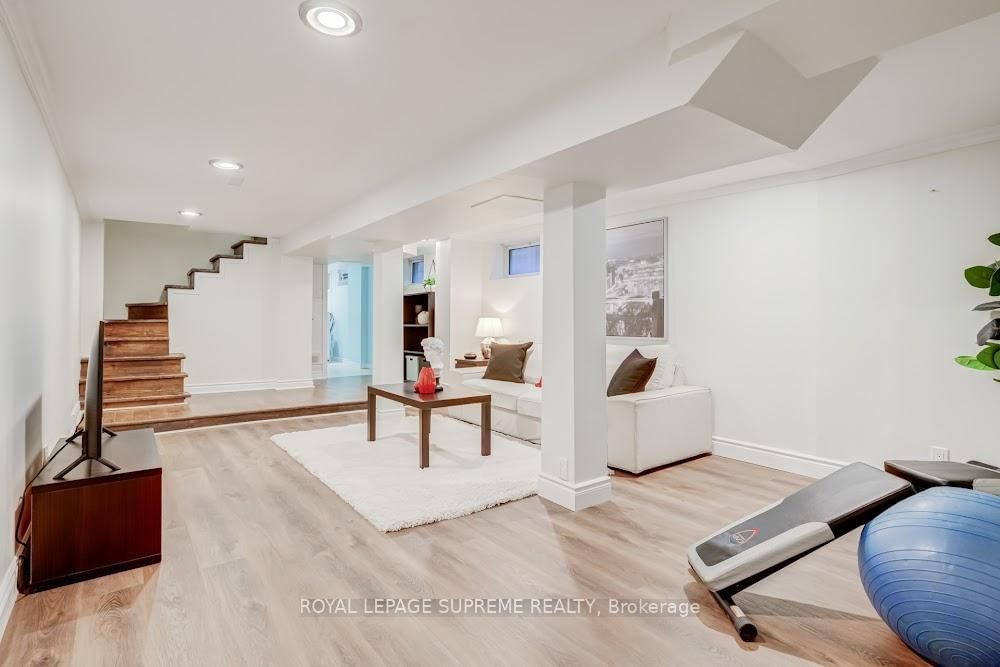 24 Wiley Avenue • Toronto, ON photo 21