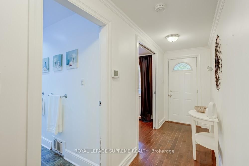24 Wiley Avenue • Toronto, ON photo 3