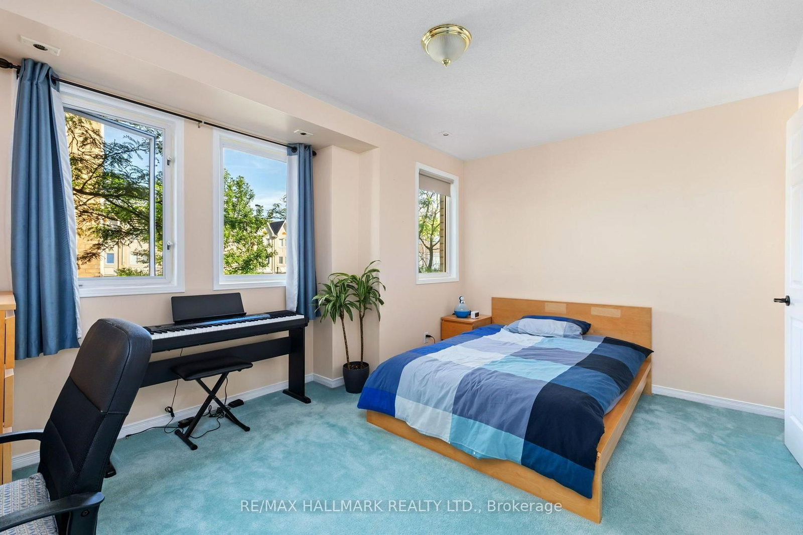 28 Rosebank Drive • #1505 • Toronto, ON photo 16