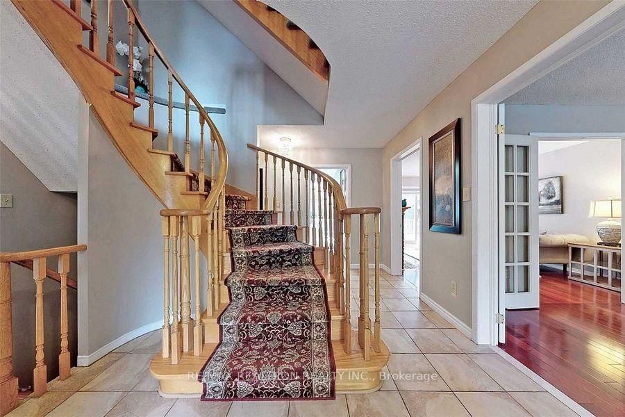 1059 Glenanna Road • Pickering, ON photo 3
