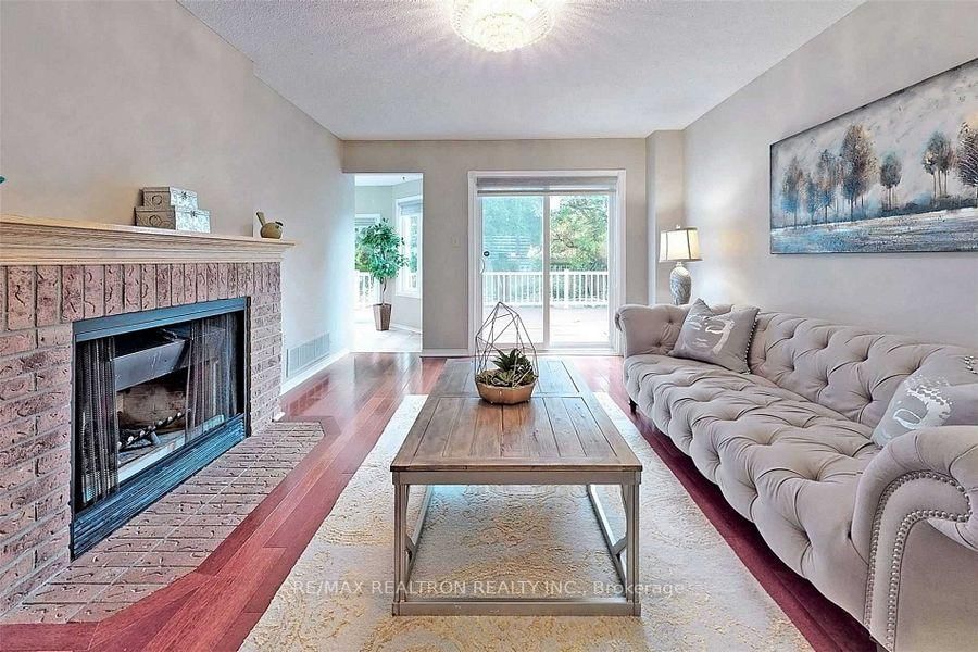 1059 Glenanna Road • Pickering, ON photo 8