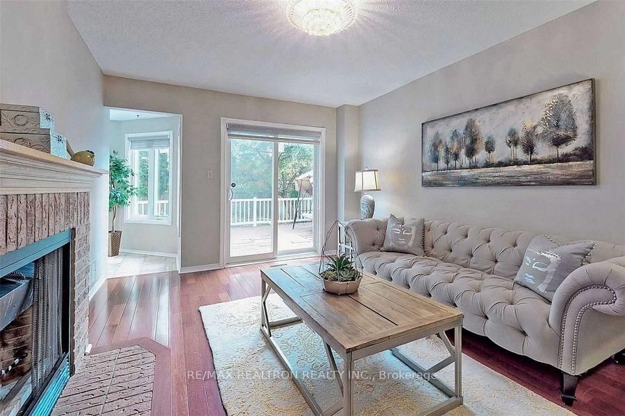 1059 Glenanna Road • Pickering, ON photo 9
