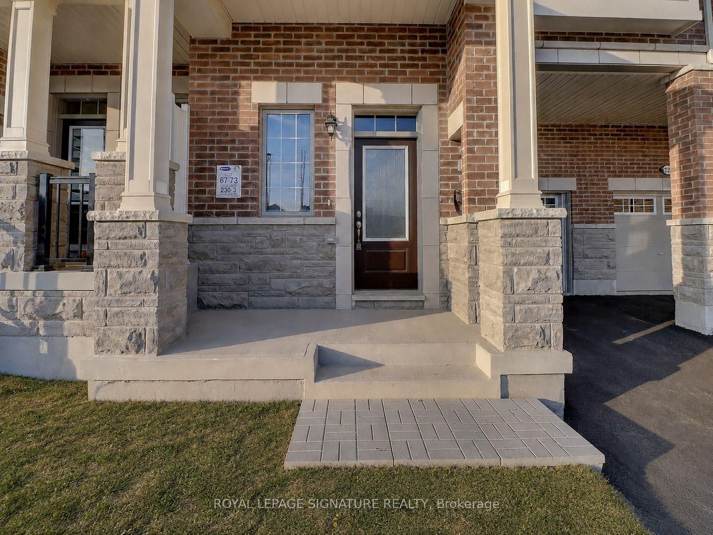 3229 Chimney Swift Crescent • Pickering, ON photo 3