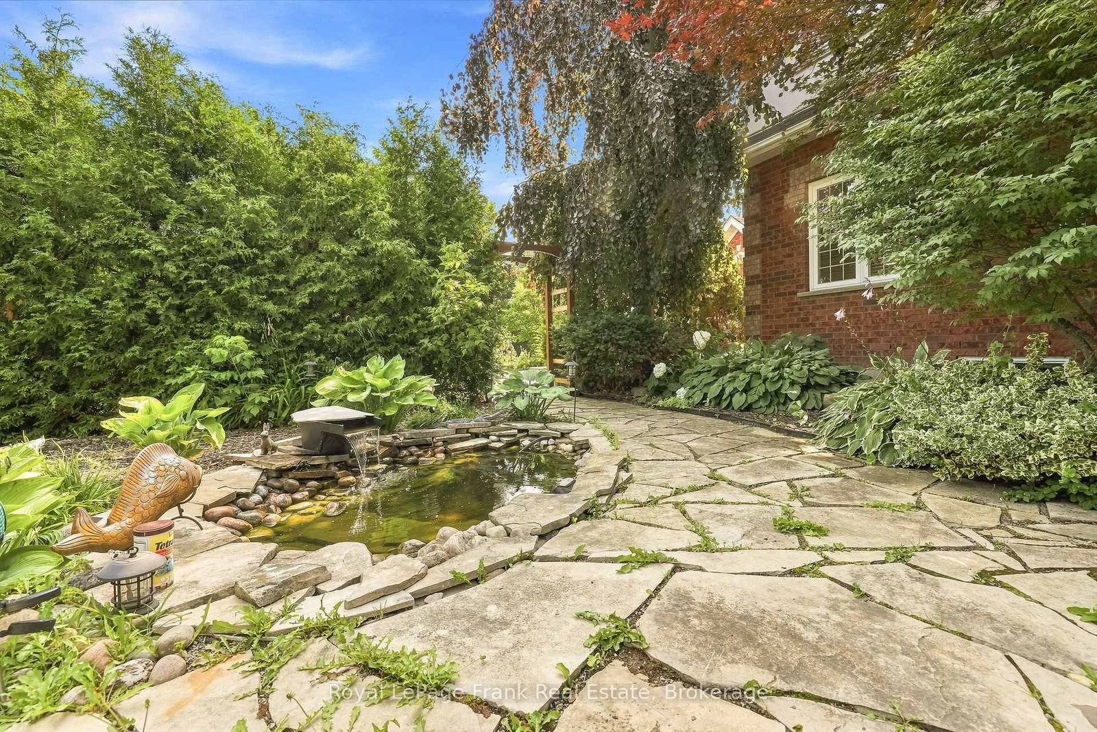 2 Wilson House Drive • Whitby, ON photo 31