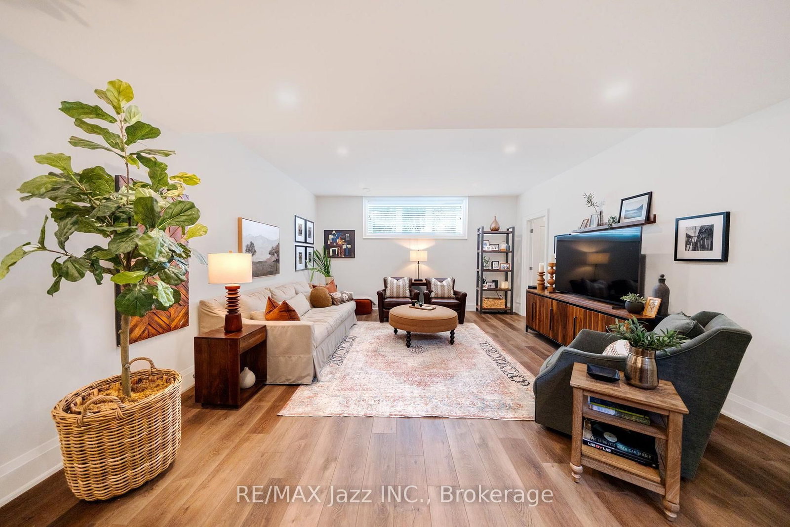 54 Ward Street • Whitby, ON photo 21