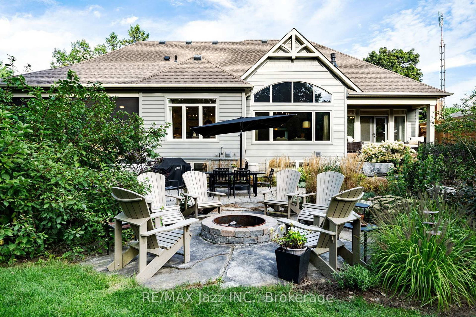 54 Ward Street • Whitby, ON photo 38