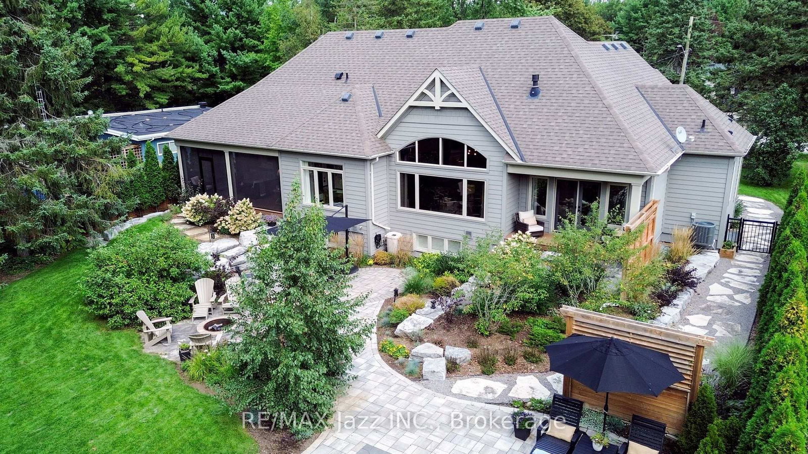 54 Ward Street • Whitby, ON photo 45