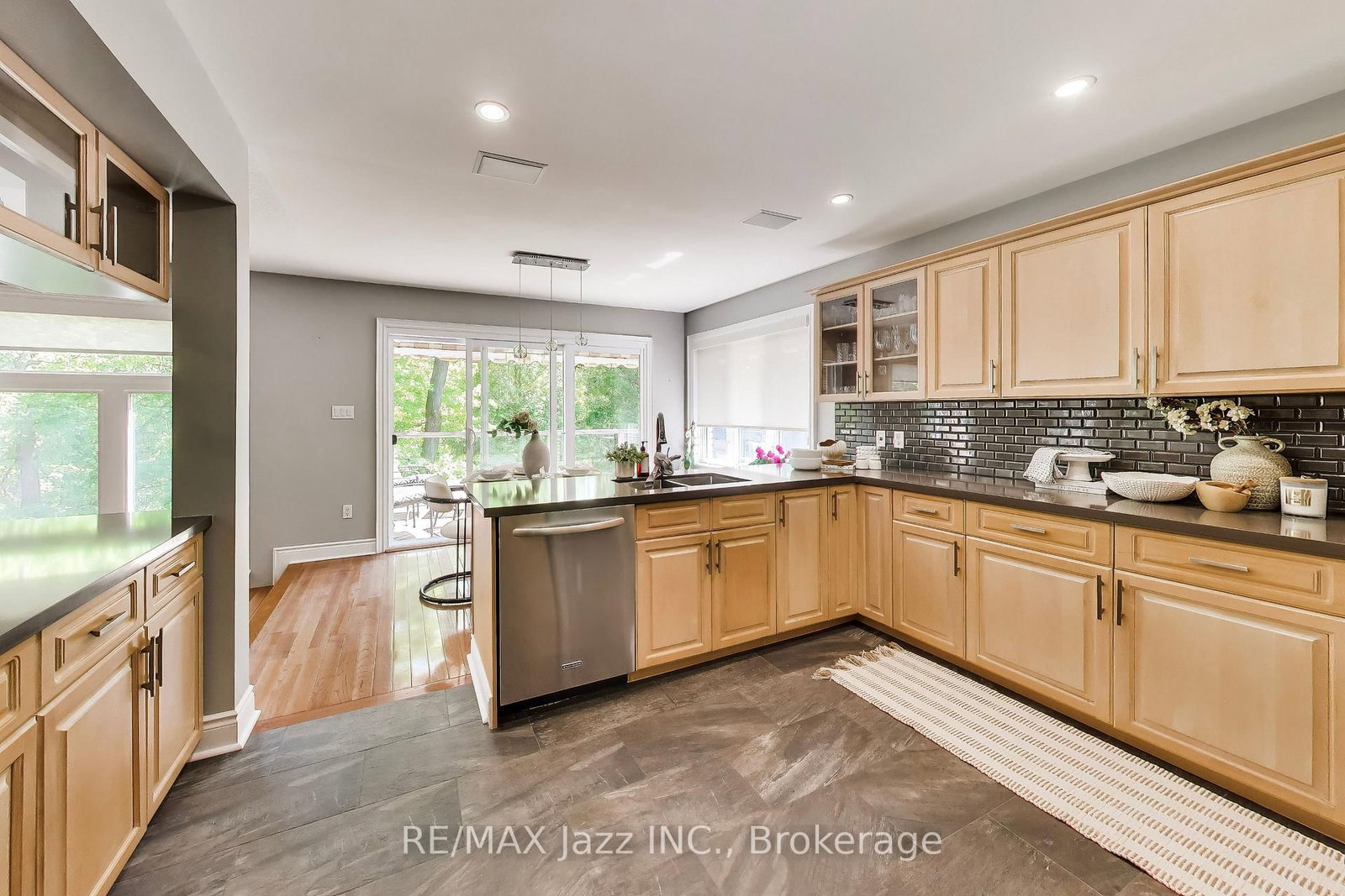 45 Windsor Valley Place • Clarington, ON photo 13