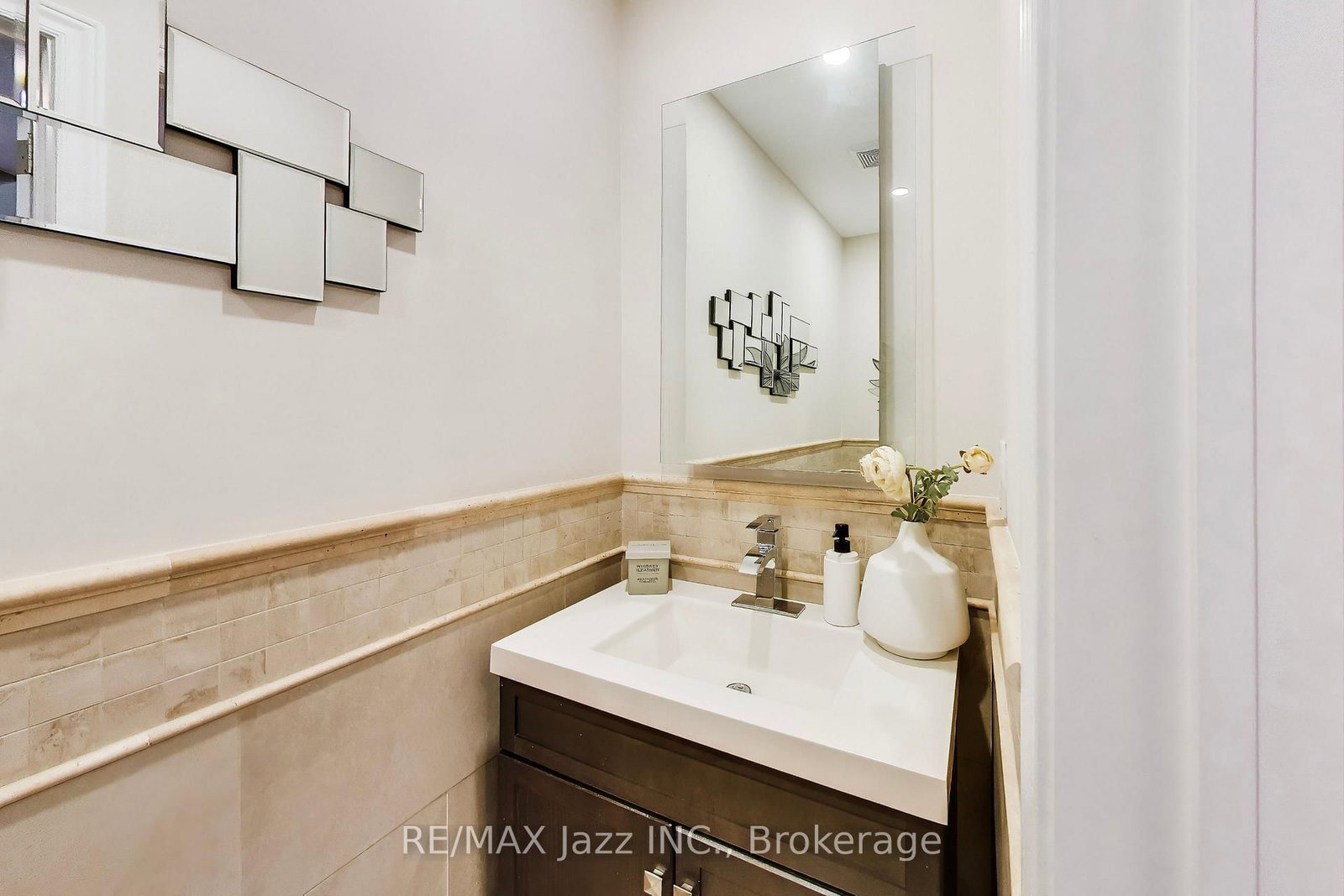 45 Windsor Valley Place • Clarington, ON photo 15