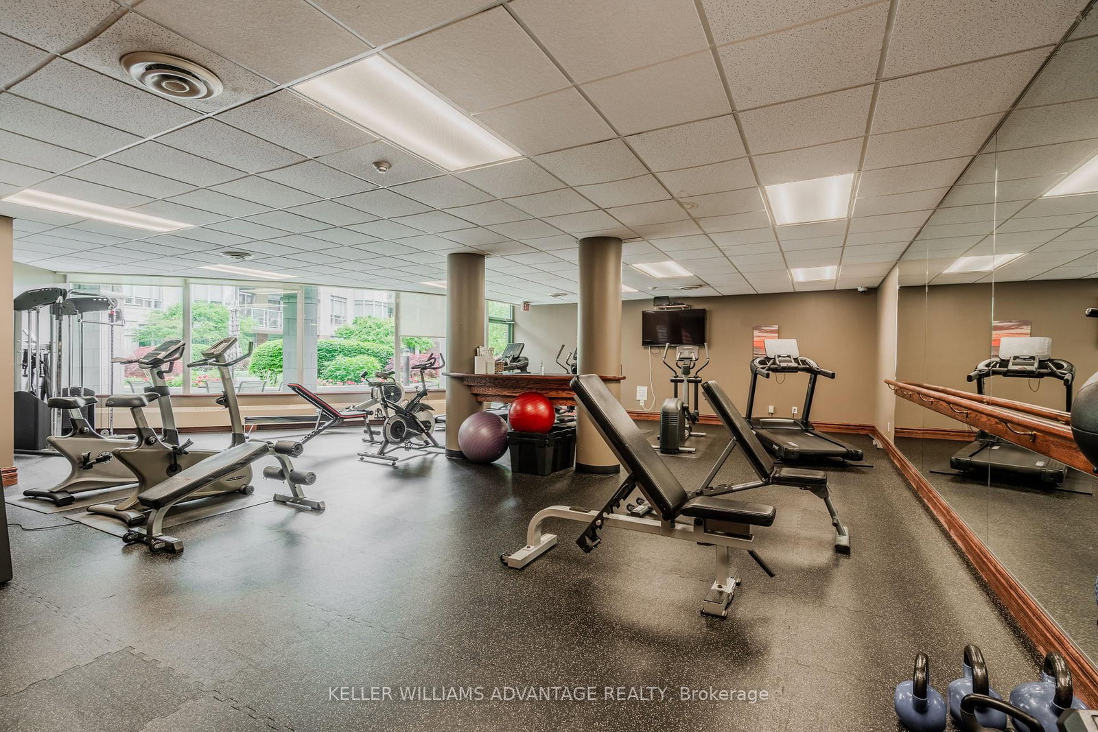 9 Boardwalk Drive • #321 • Toronto, ON photo 26