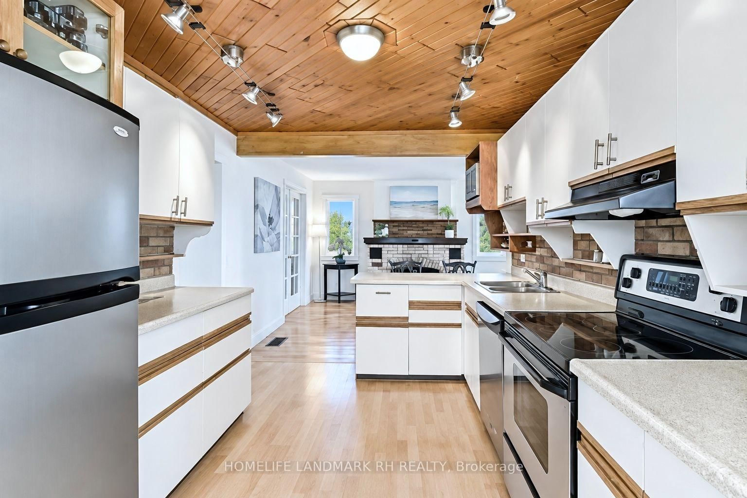 2978 Ebony Street • Ajax, ON photo 18