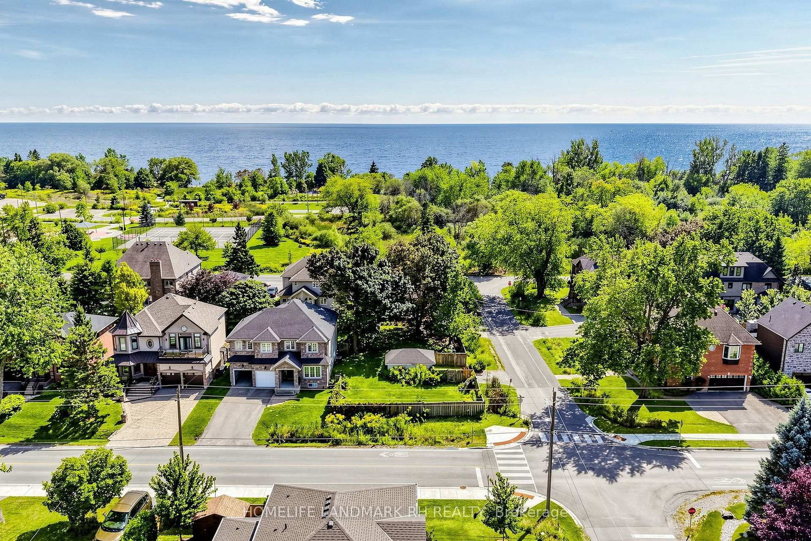 2978 Ebony Street • Ajax, ON photo 5