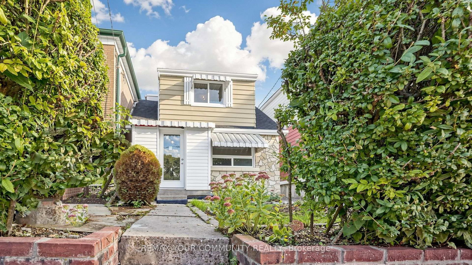 73 Robinson Avenue W • Toronto, ON photo 1