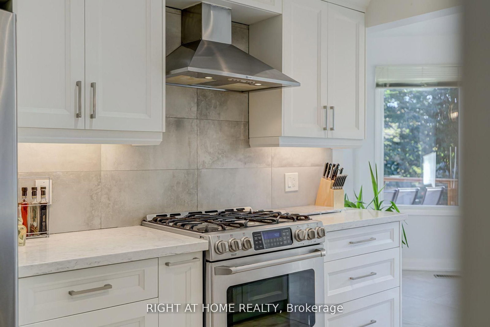 66 Glen Hill Drive • Whitby, ON photo 9