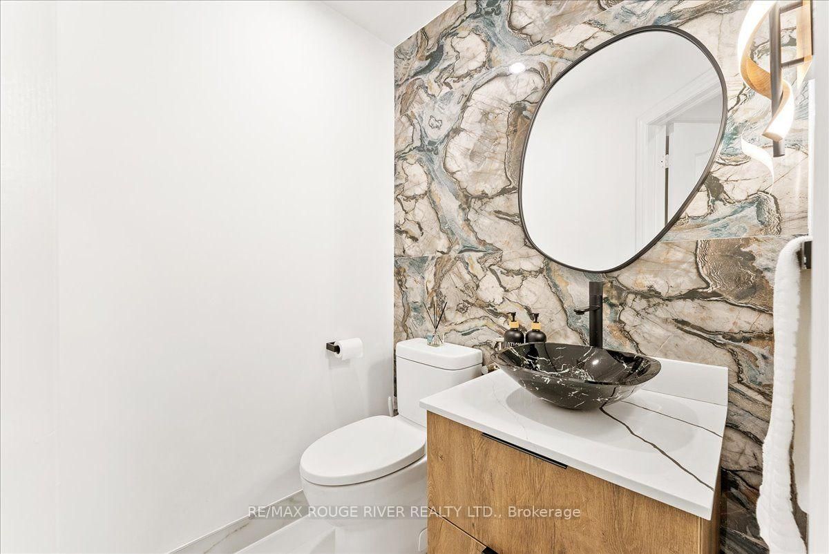 49 Sonley Drive • Whitby, ON photo 15