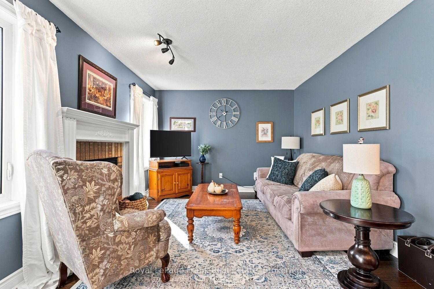 39 Mcivor Street • Whitby, ON photo 11