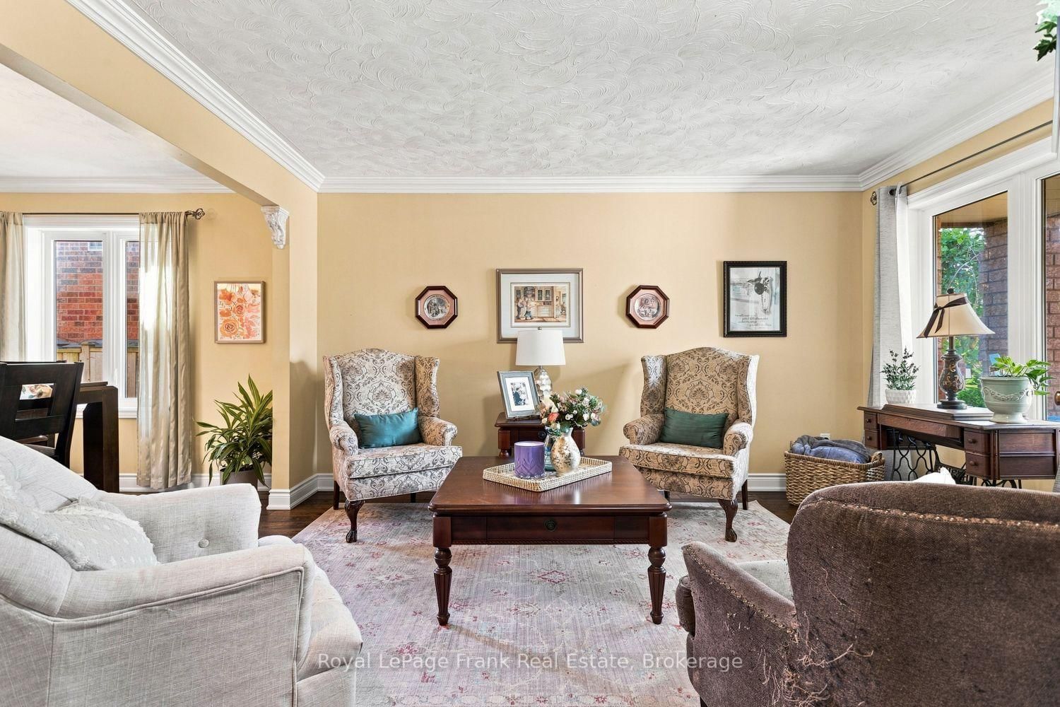 39 Mcivor Street • Whitby, ON photo 15