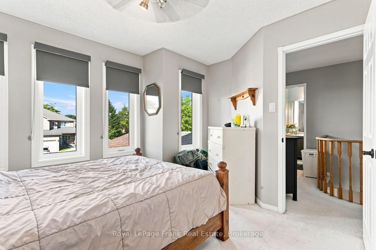 39 Mcivor Street • Whitby, ON photo 27
