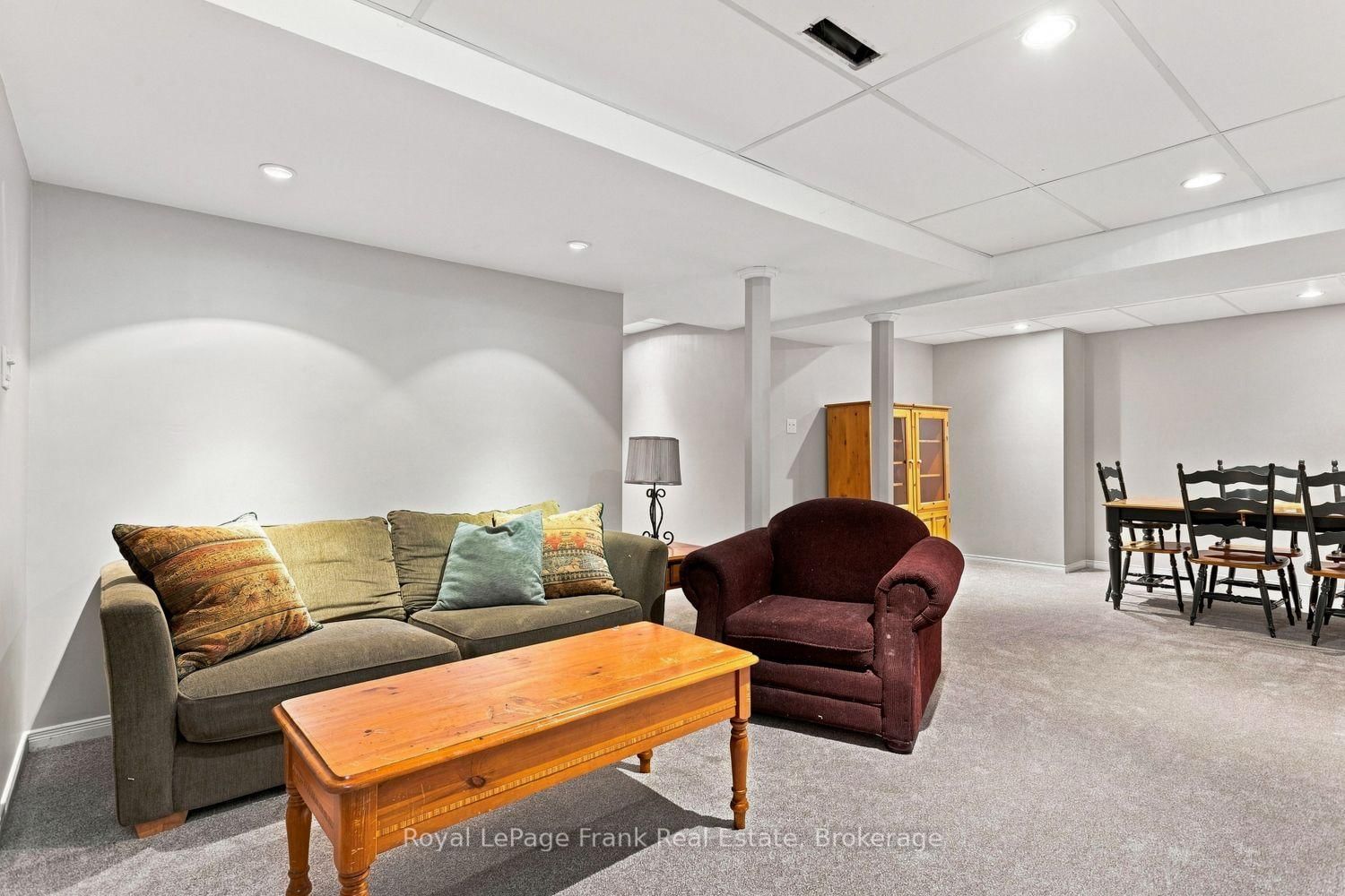 39 Mcivor Street • Whitby, ON photo 32