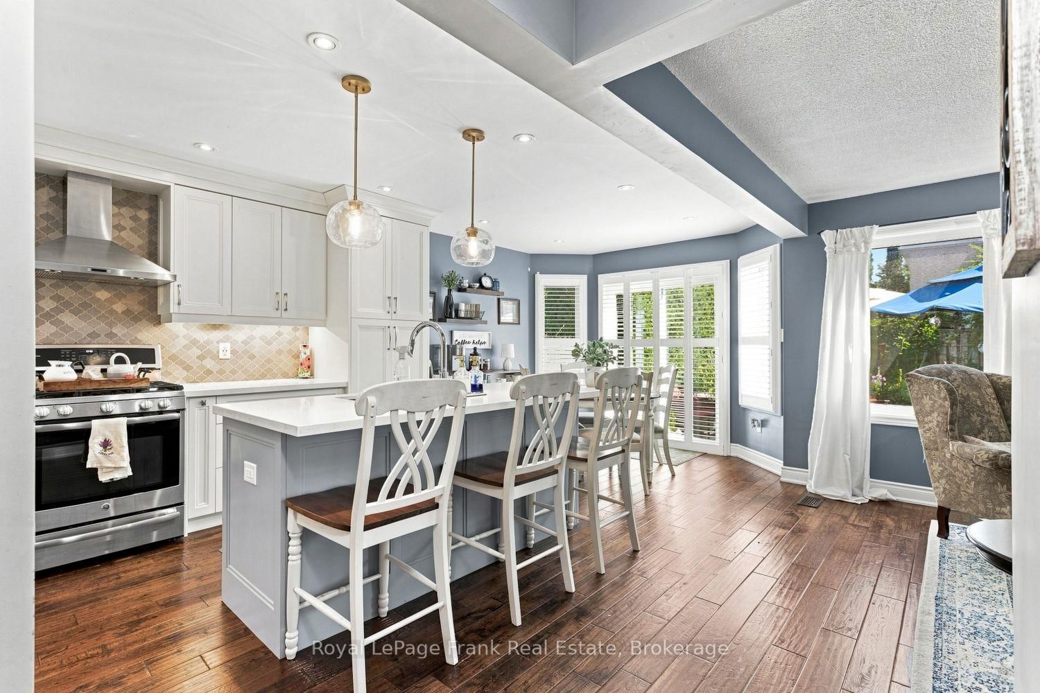 39 Mcivor Street • Whitby, ON photo 4