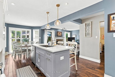 39 Mcivor Street • Whitby, ON photo 5