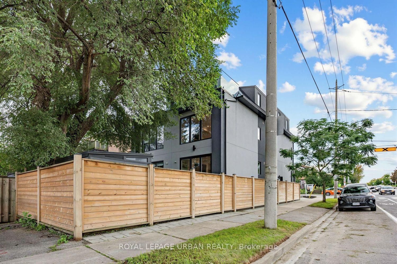 287 Glebemount Avenue • Toronto, ON photo 39