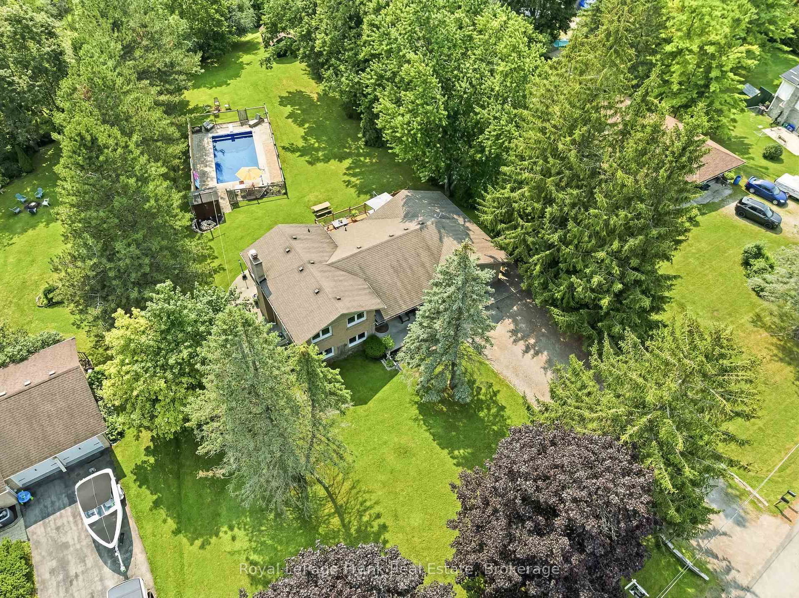 32 Jacobsen Boulevard • Scugog, ON photo 6