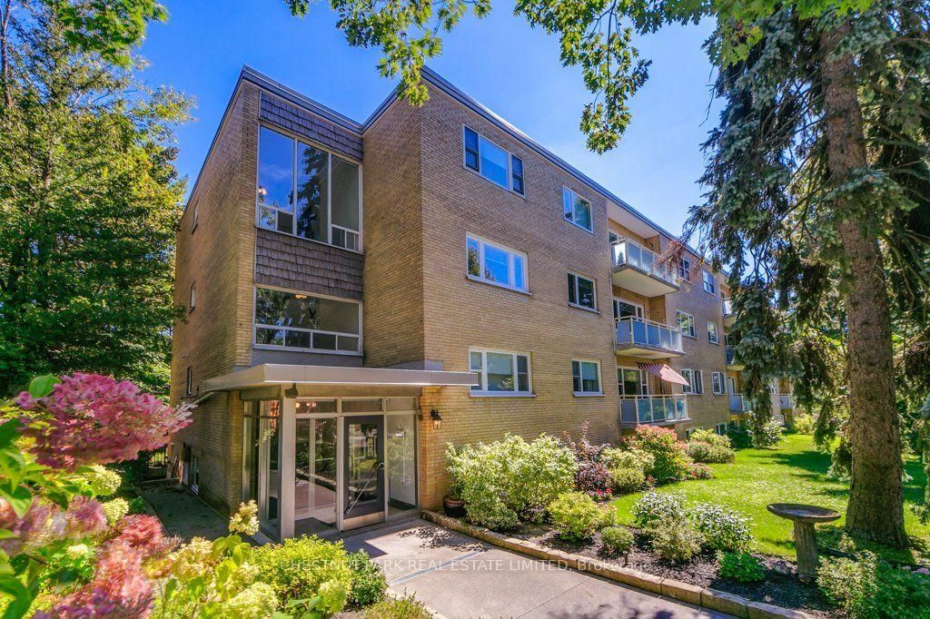 75 Scarborough Road • #201 • Toronto, ON photo 18