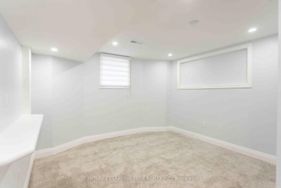 36 Oshea Ajax,ON L1T 4W7 — Photo 12