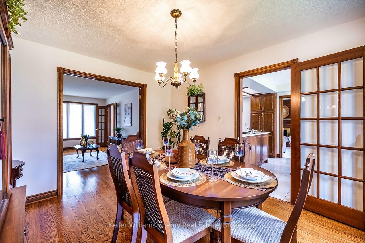 75 Waverly Street N • Oshawa, ON photo 16