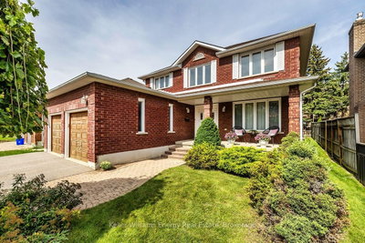 75 Waverly Street N • Oshawa, ON photo 2