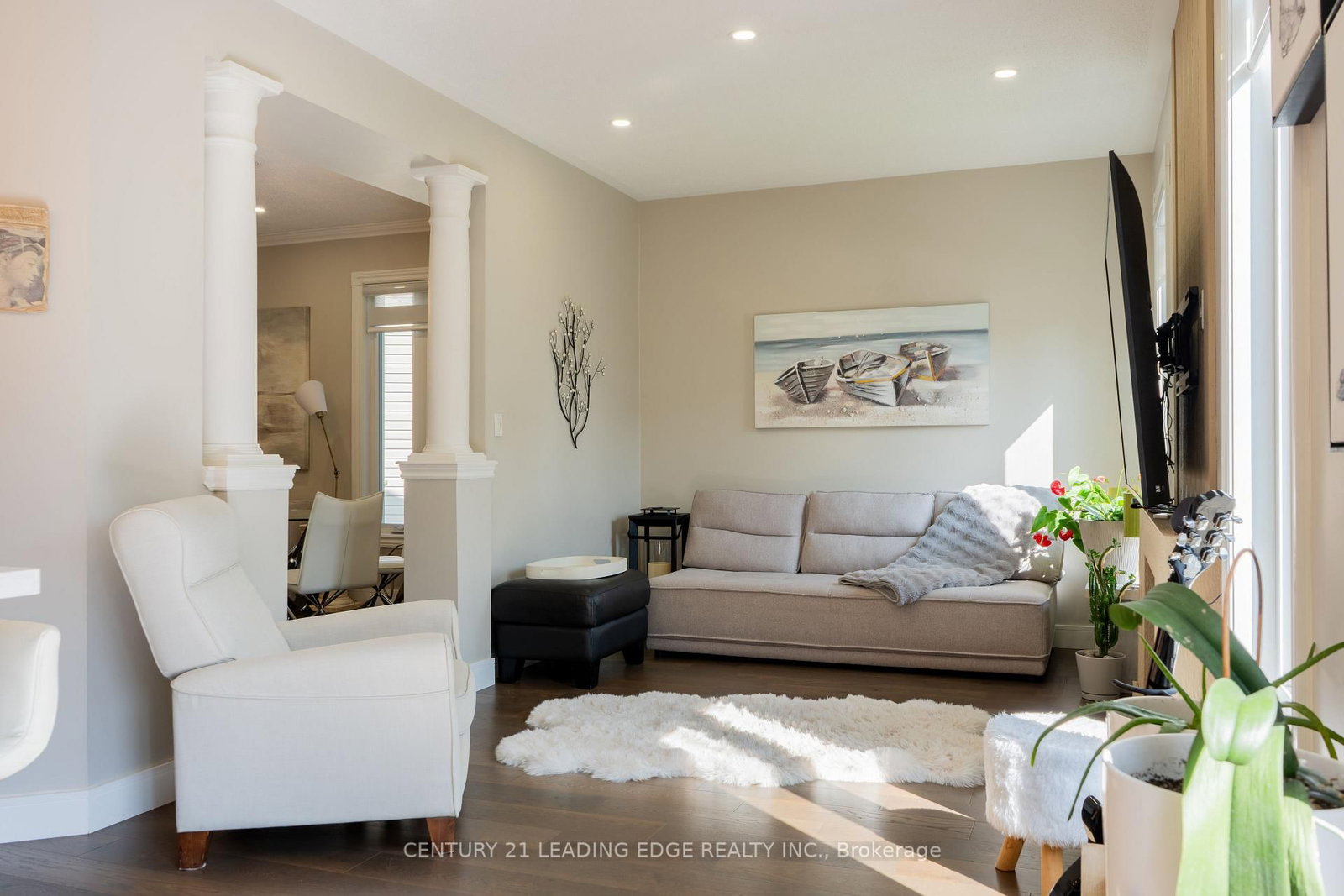 53 Ault Crescent • Whitby, ON photo 9