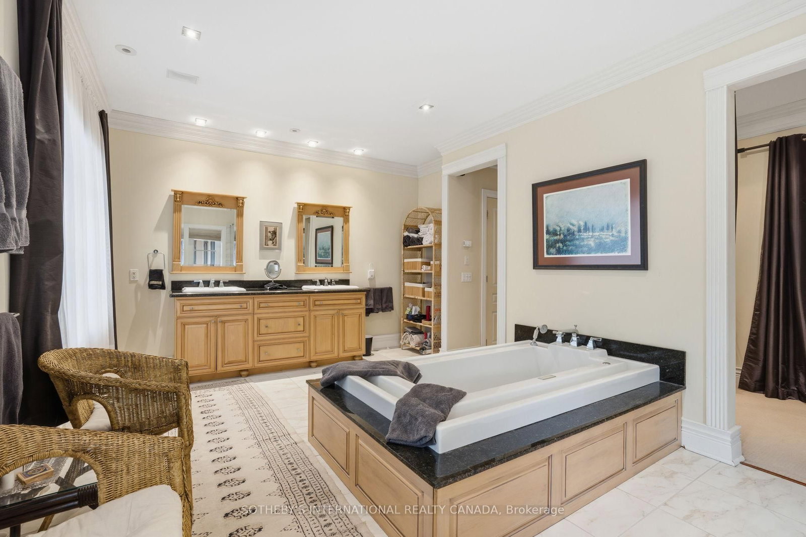 55 Pine Ridge Drive • Toronto, ON photo 27