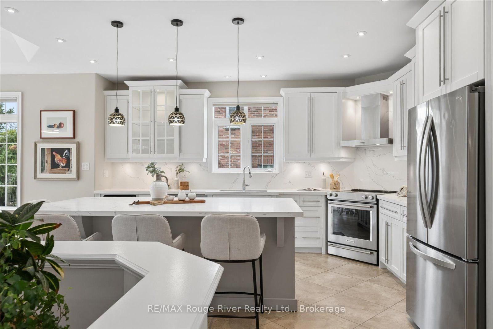 26 Hanover Court • Whitby, ON photo 12